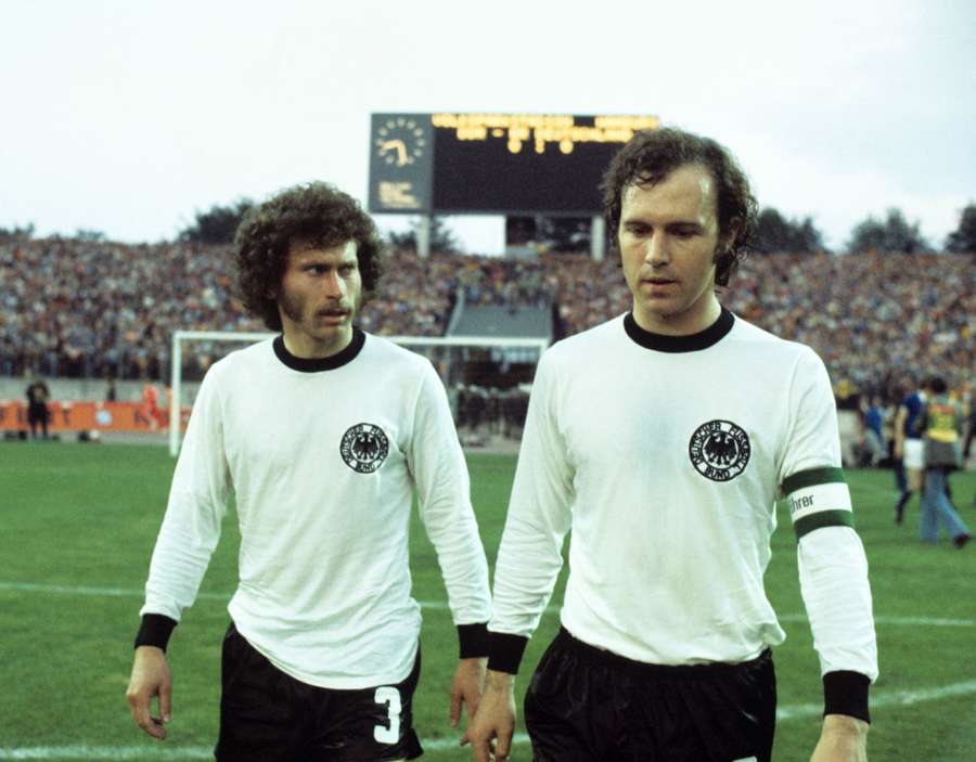 Beckenbauer e Paul Breitner ao serviço da RFA