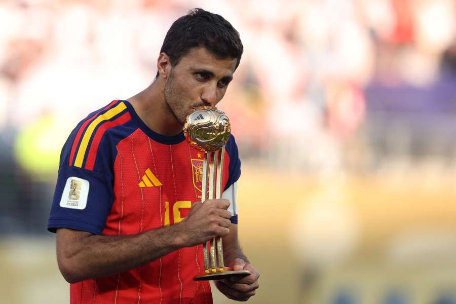 Rodri foi escolhido como o bola de ouro da Copa do Mundo Rodri foi escolhido como o bola de ouro da Copa do Mundo
