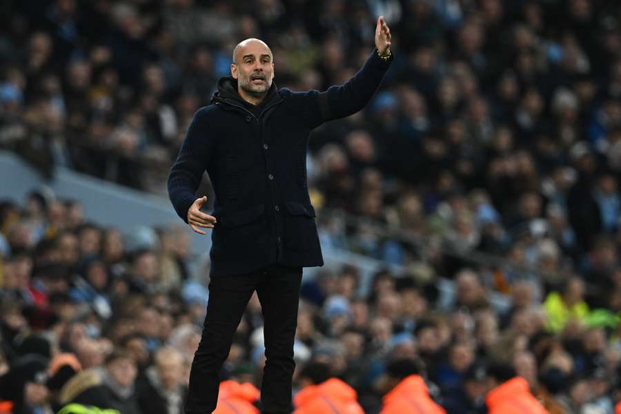 Guardiola dirigierte ungeachtet der äußeren Umstände sein Team zu einem Heimerfolg