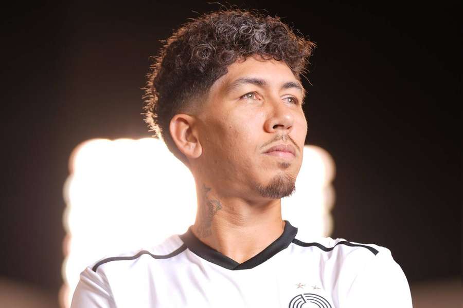 Firmino bude hrát v Kataru.