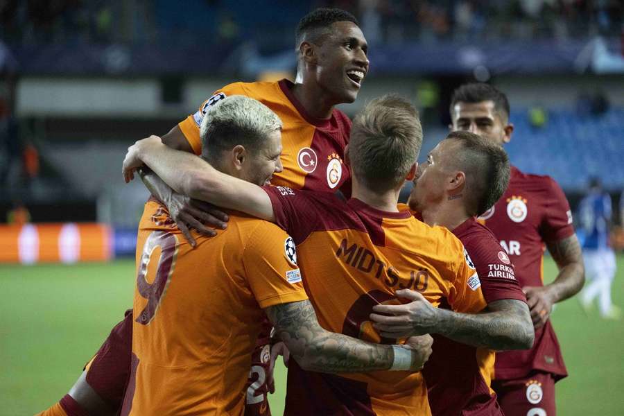 Galatasaray zwycięża w Norwegii, Panathinaikos ratuje się w ostatnich sekundach