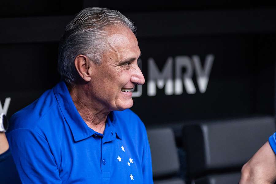 Tite pode ser campeão pela 18ª vez na carreira