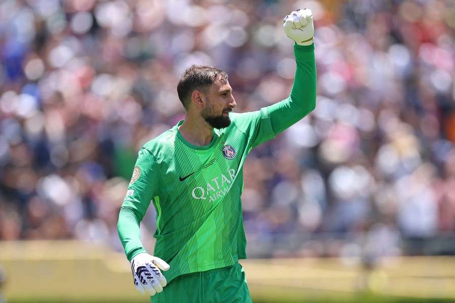 Donnarumma in action for PSG