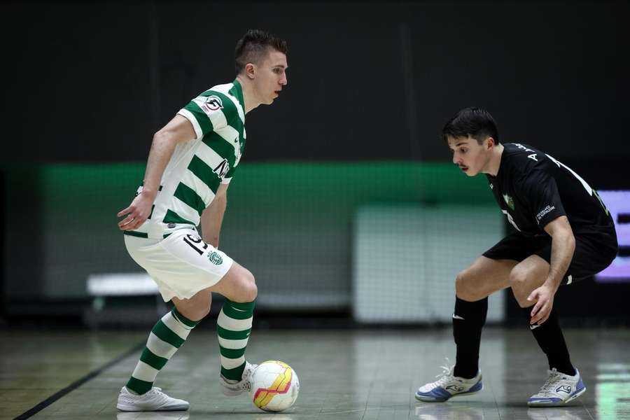 Chishkala estreou-se oficialmente pelo Sporting e a marcar