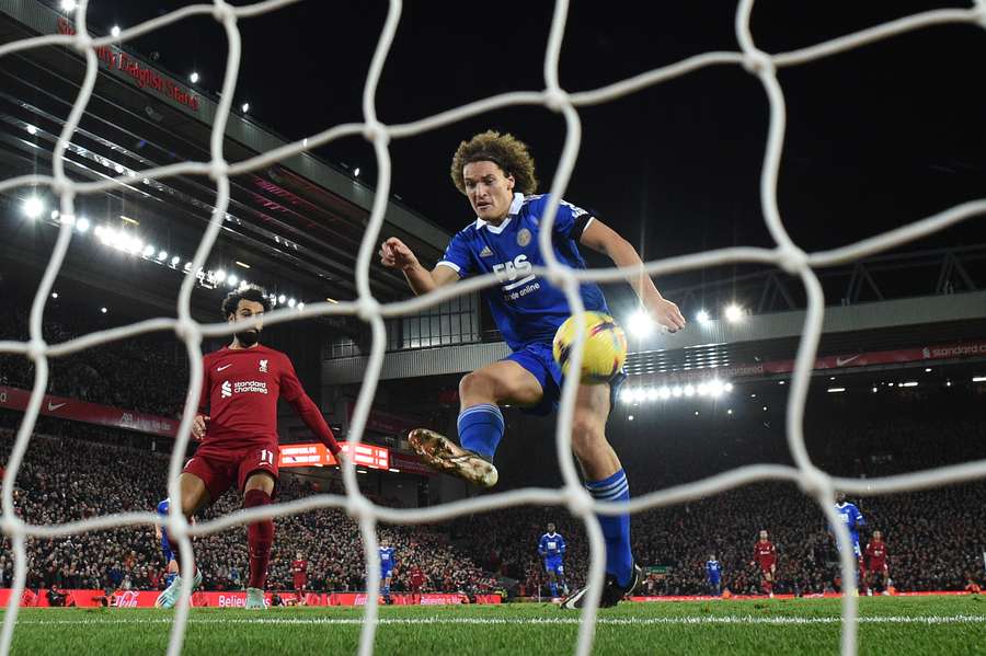 Faes teve noite para ser esquecida em Anfield