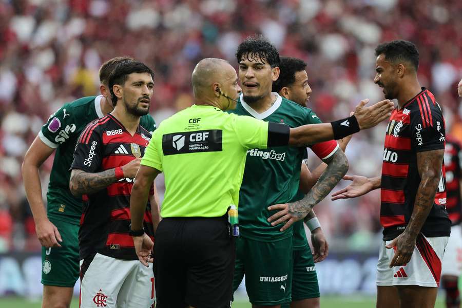 Gustavo Gómez criticou comportamento de Wilton Pereira Sampaio