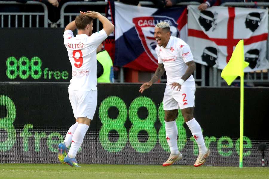 Beltran celebrates his winning goal 