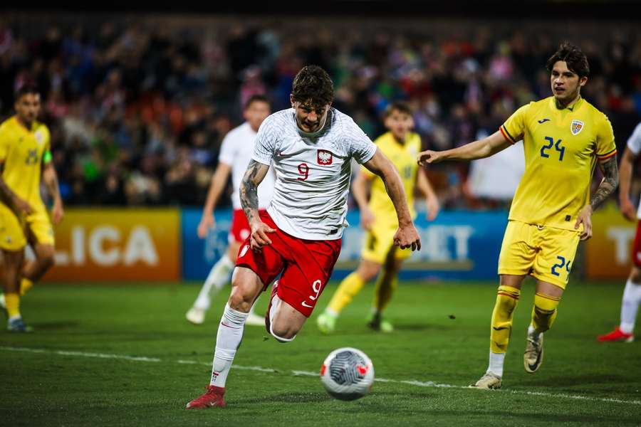Reprezentacja Polski U20 pokonała Rumunię. Fantastyczny gol Krasińskiego Reprezentacja Polski U20 pokonała Rumunię. Fantastyczny gol Krasińskiego