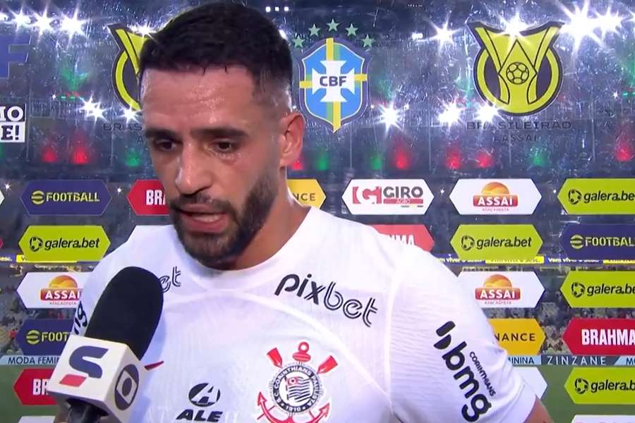 Renato Augusto lamentou recuo do Corinthians contra o Fluminense