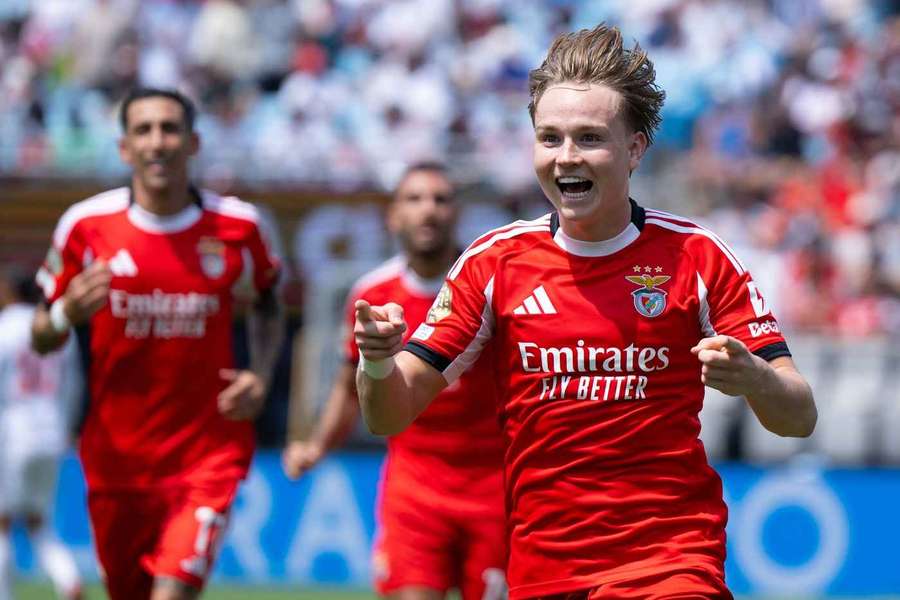 Andreas Schjelderup celebrates scoring against Bayern Munich
