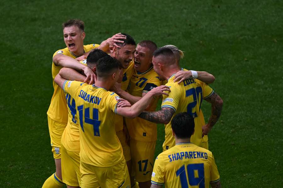 Ukraina odwraca wynik w meczu ze Słowacją i wraca do gry na Euro