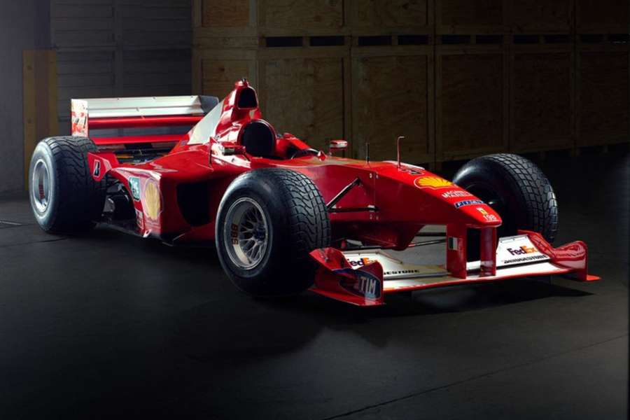Un monopost Ferrari pilotat de Michael Schumacher, scos la licitație la Hong Kong