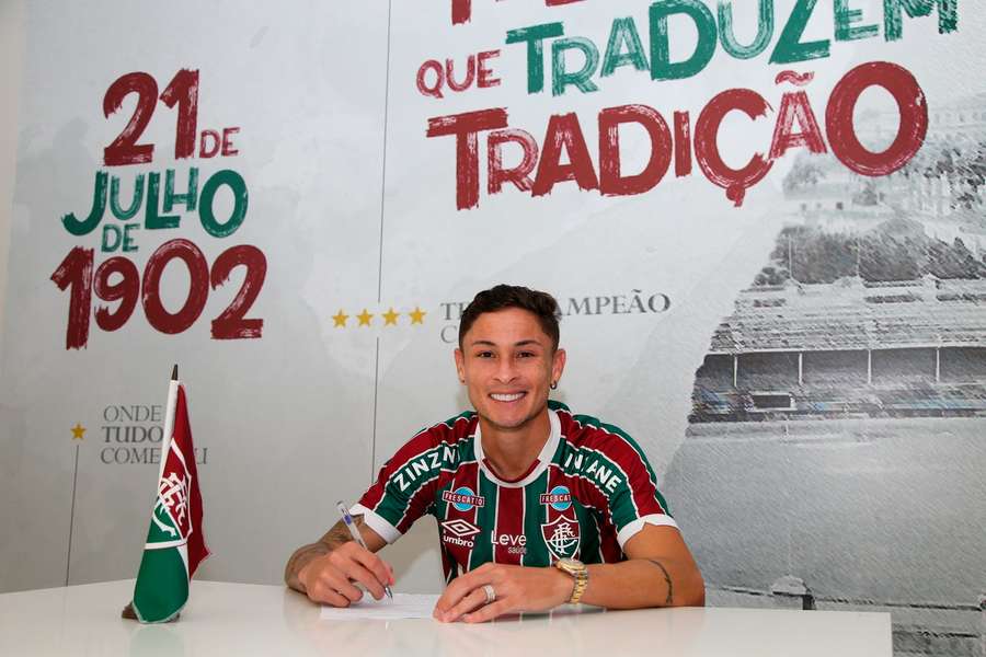 Diogo Barbosa é o 12º reforço anunciado pelo Tricolor na temporada