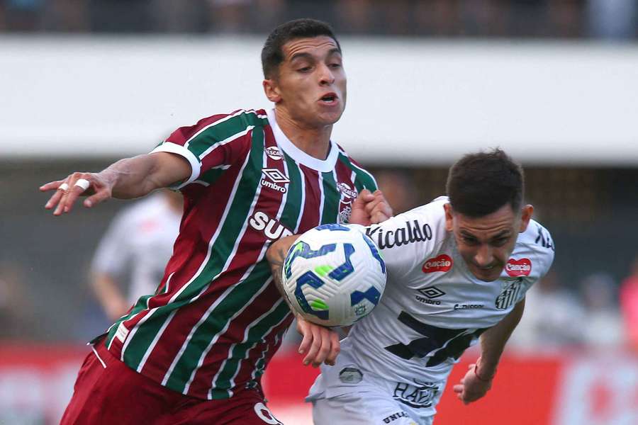 Santos e Fluminense ficaram no 0 a 0 na Vila Belmiro