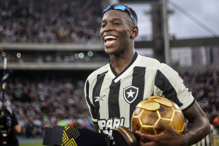 Luiz Henrique dejará el Botafogo por el Lyon en 2025