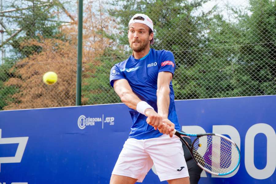 João Sousa regressou com triunfo