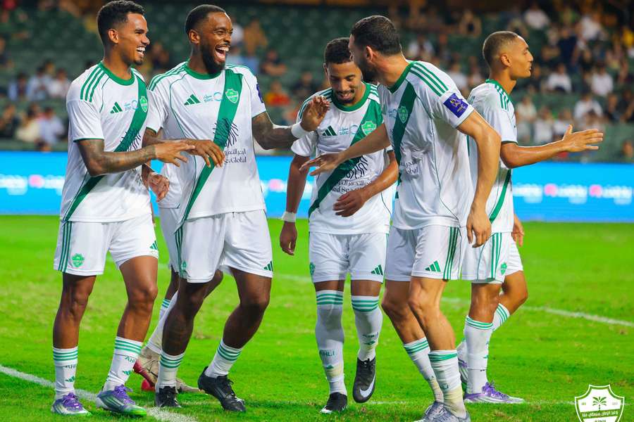 A festa dos jogadores do Al Ahli