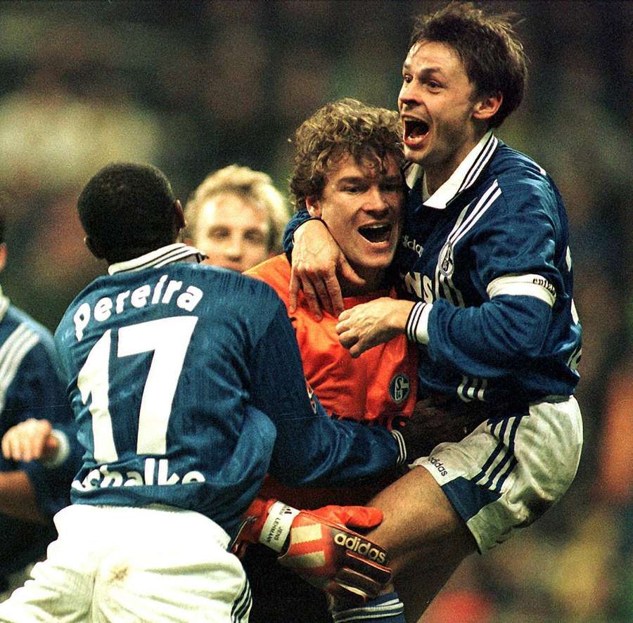 Jens Lehmann celebrates his goal for Schalke