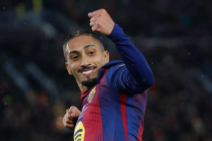 Toque de categoria de Raphinha fez vantagem do Barça aumentar no Camp Nou Toque de categoria de Raphinha fez vantagem do Barça aumentar no Camp Nou