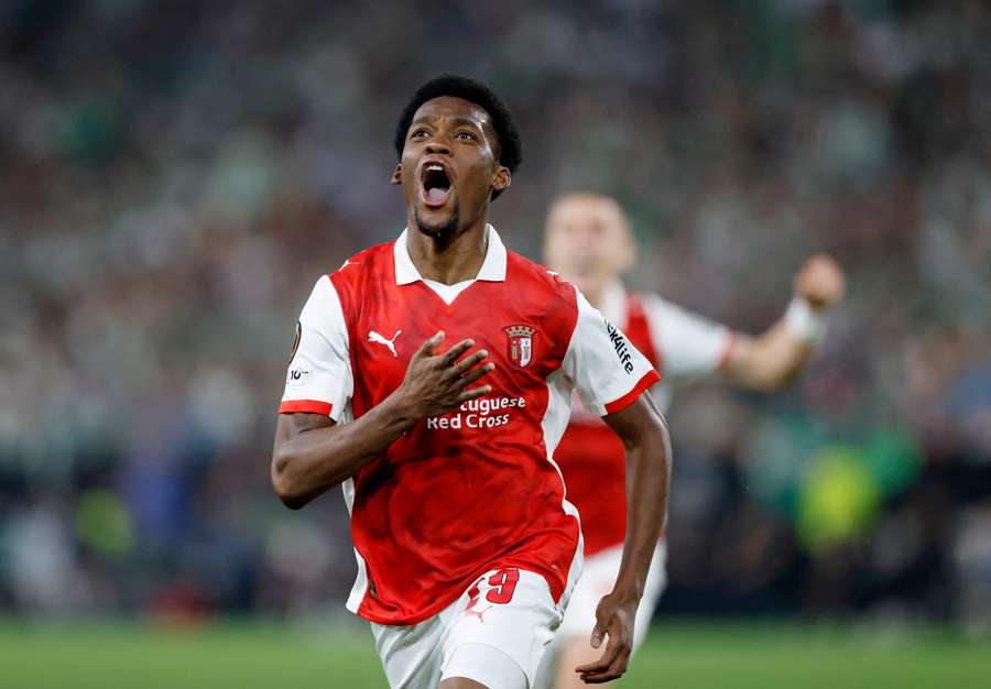 Gorby, um dos jovens do SC Braga, marca em Sevilha