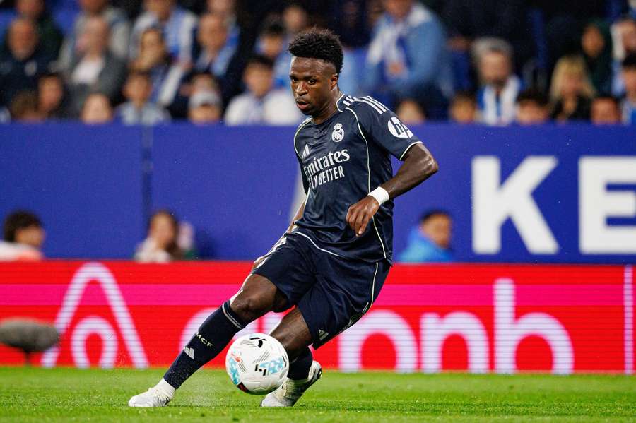 Florentino Perez says no rush over Vinicius Real Madrid deal