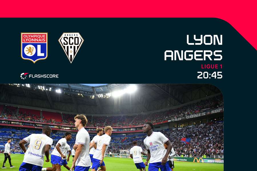 Les Lyonnais à l'échauffement avant le match contre Marseille fin-août.