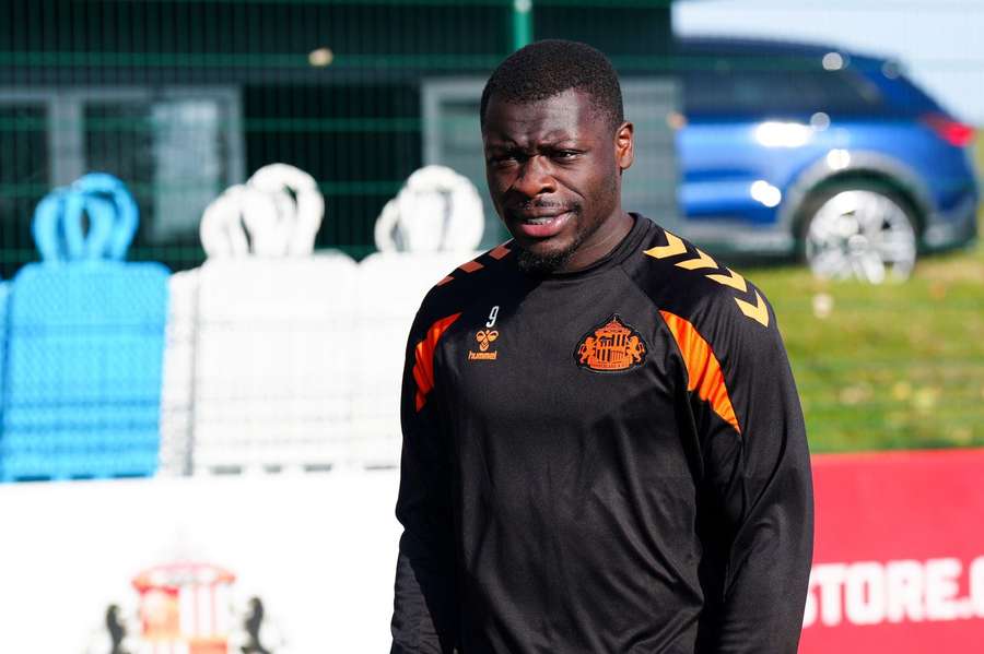 Sunderland boss Le Bris provides Brobbey fitness update Sunderland boss Le Bris provides Brobbey fitness update