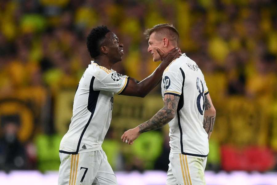 Vini e Kroos jogaram juntos por seis temporadas no Real Madrid