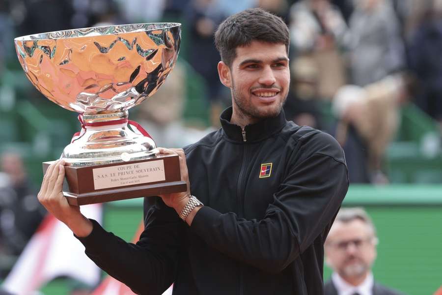 Alcaraz reina en Montecarlo. Alcaraz reina en Montecarlo.