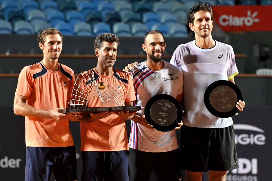 Melo e Cabal perdem para argentinos e são vice-campeões do Rio Open