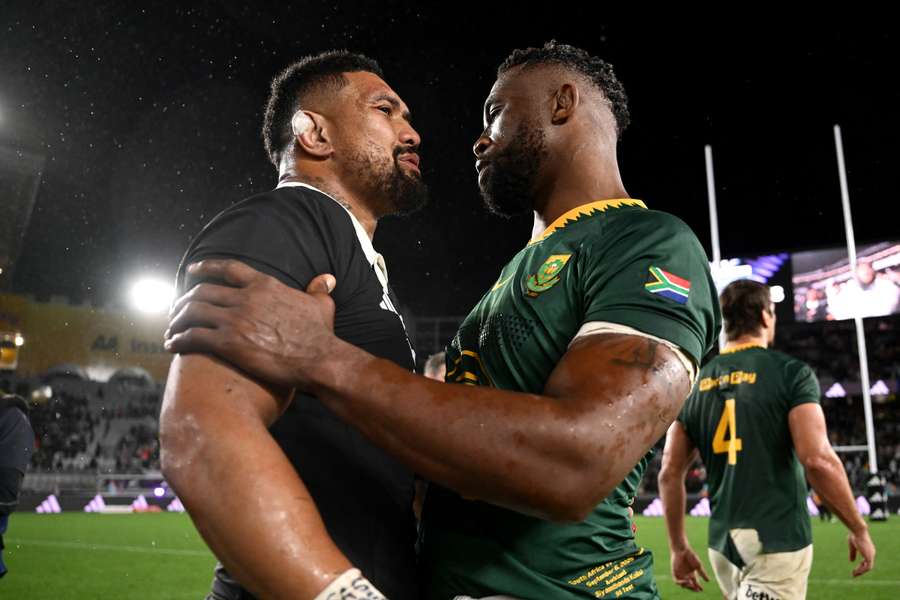 Siya Kolisi and Ardie Savea have been friends for many years Siya Kolisi and Ardie Savea have been friends for many years