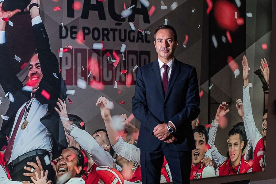 António Salvador discursou no aniversário do clube