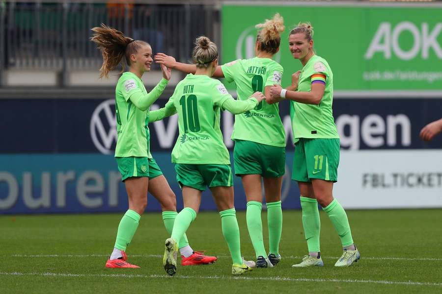 Die Wolfsburgerinnen stehen kurz vor dem erneuten Sprung in die Königsklasse. Die Wolfsburgerinnen stehen kurz vor dem erneuten Sprung in die Königsklasse.