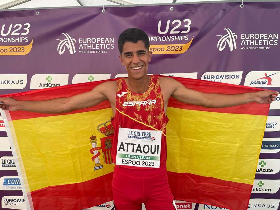 Mohamed Attaoui, con la bandera española