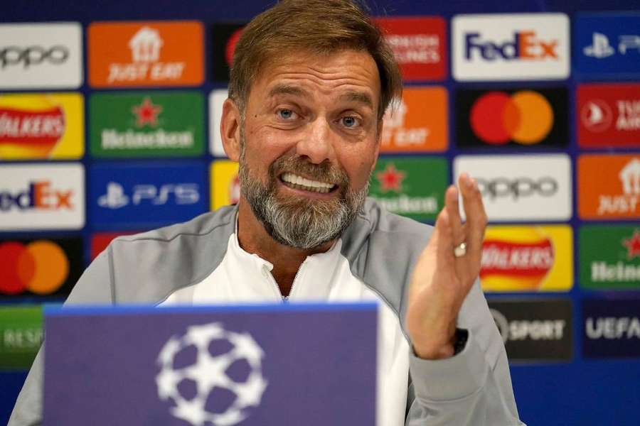 Jurgen Klopp (55 ani) urmează să decidă care va fi primul 11 pe care îl va trimite în teren împotriva lui Napoli