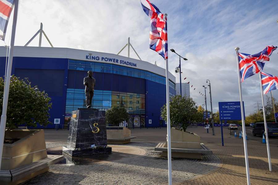 Leicester handed six-point deduction for breaching financial rules