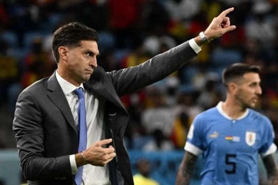 Diego Alonso sente ter condições para permanecer no comando técnico