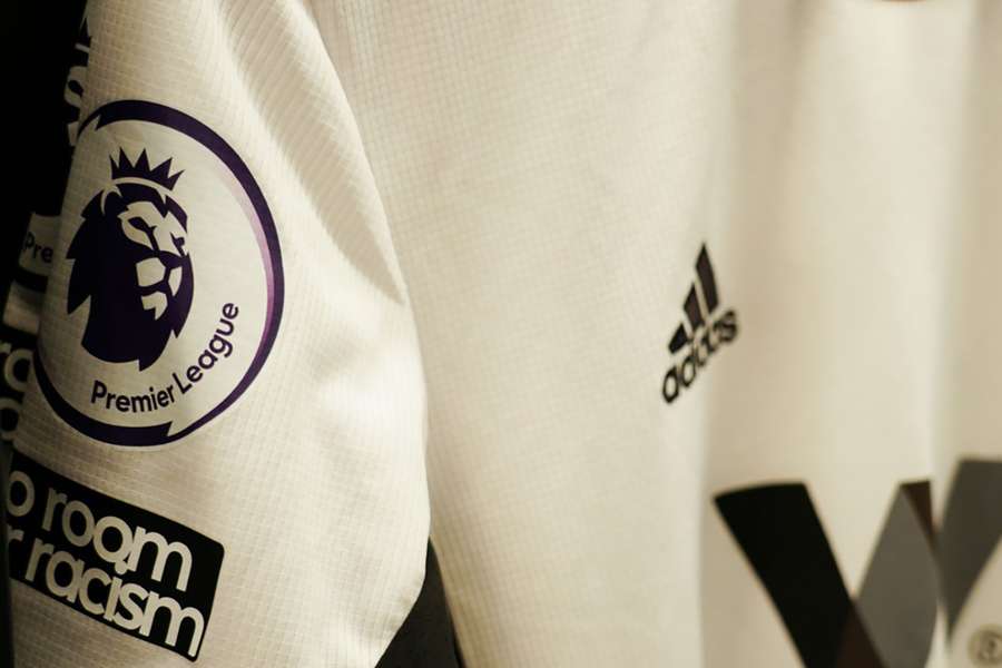 A Fulham kit showing the Premier League's current sleeve patch