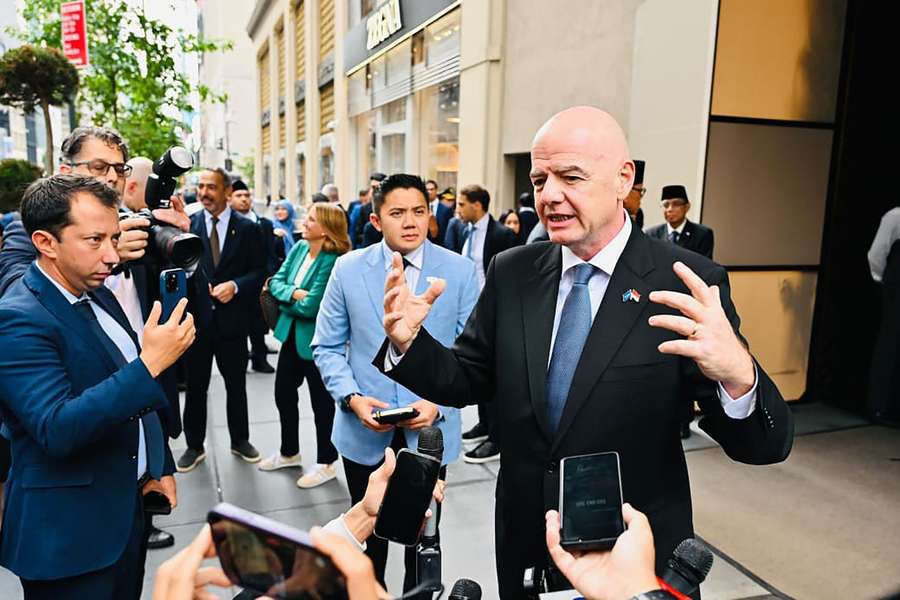 FIFA ”nu poate rezolva problemele geopolitice”, a declarat Infantino