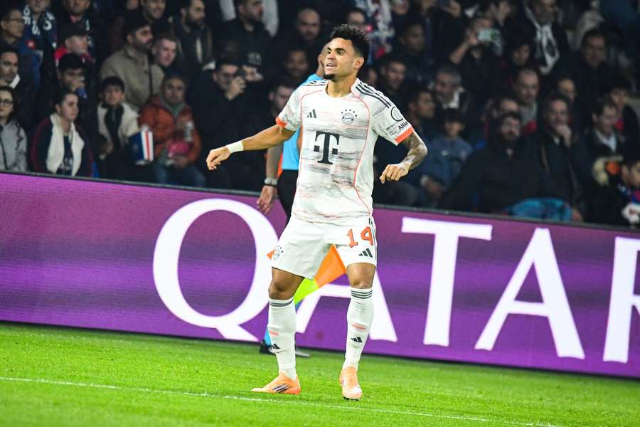 Luis Diaz sah Rot nach seinem Doppelpack. Luis Diaz sah Rot nach seinem Doppelpack.