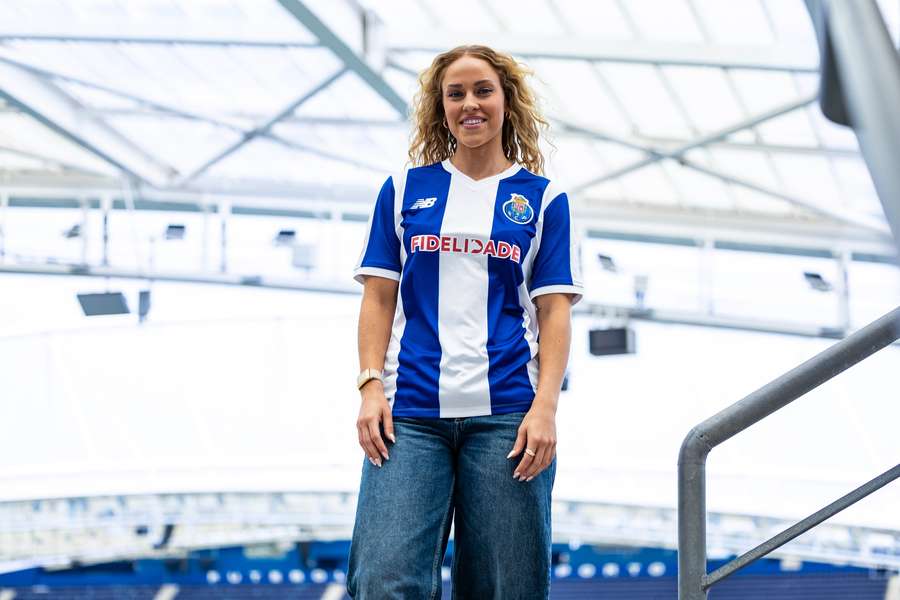 Morgan Stone é a primeira cara nova do FC Porto