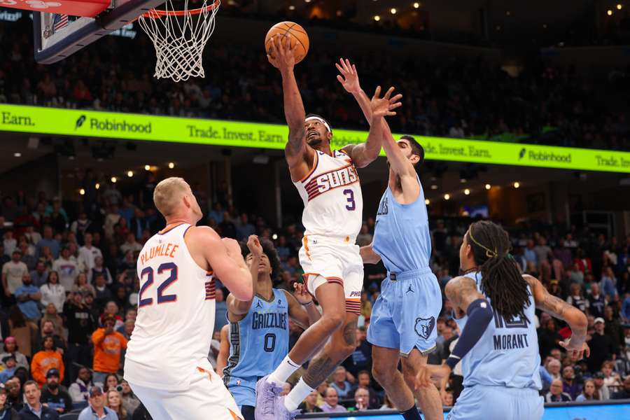 Aldama brilla con los Grizzlies.