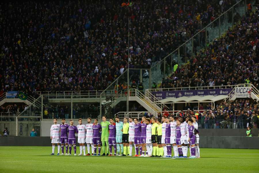 Sanción para la Fiorentina por insultos racistas.