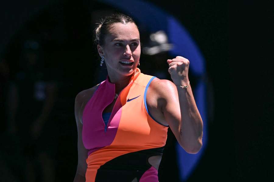 Tenis Flash: Sabalenka i Zverev już w półfinałach. Dołączy do nich Alcaraz?