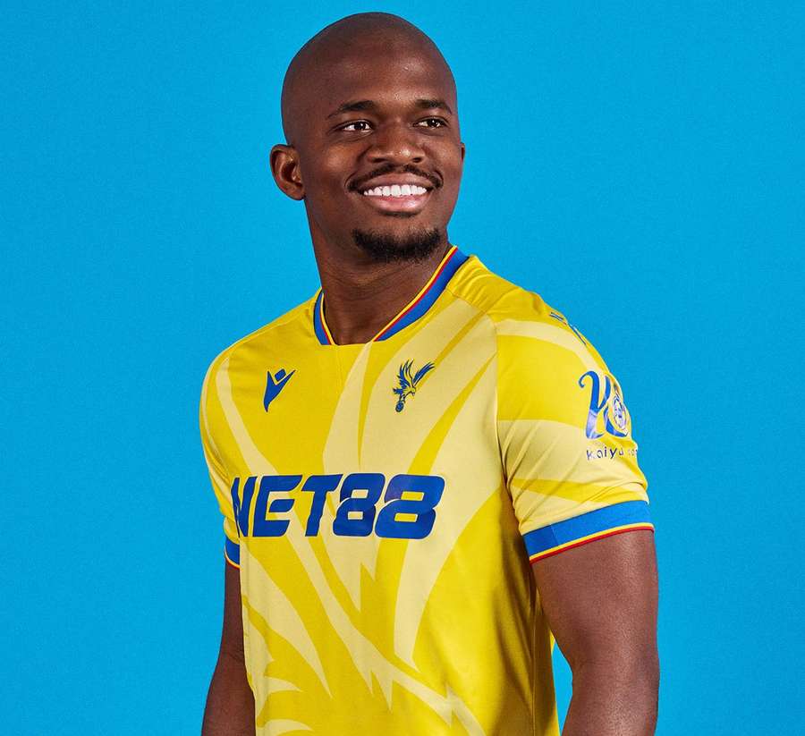 Crystal Palace away kit