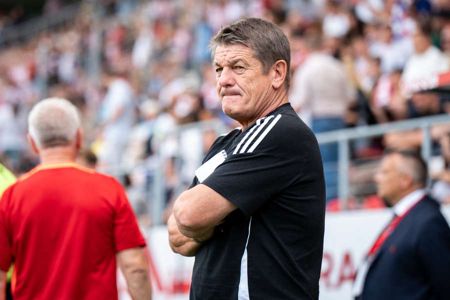John Carver wraca do Ekstraklasy. Anglik trenerem Radomiaka John Carver wraca do Ekstraklasy. Anglik trenerem Radomiaka
