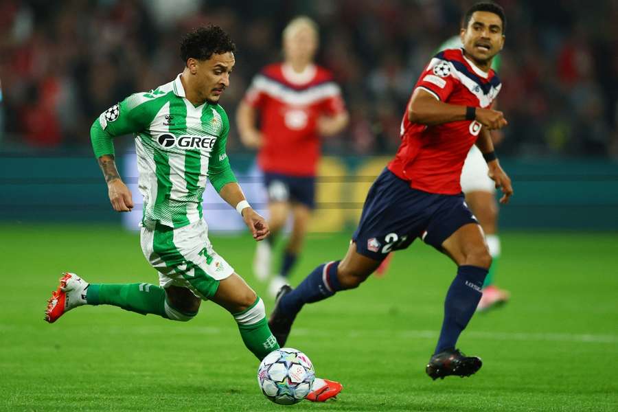 Antony, durante el Lille-Betis Antony, durante el Lille-Betis