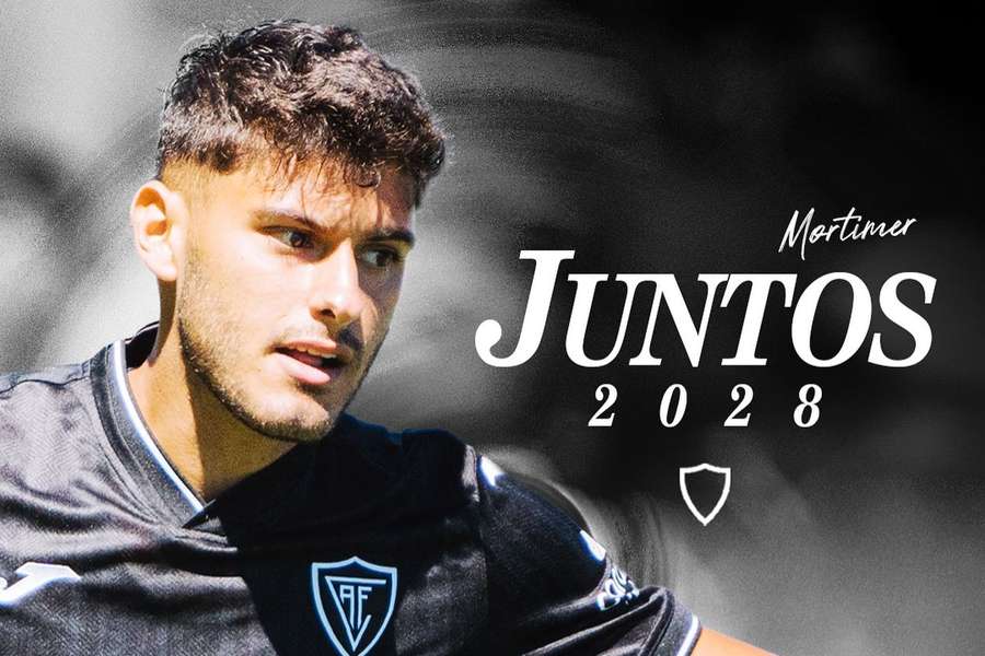 Nils Mortimer renovou por três épocas com o Académico de Viseu 