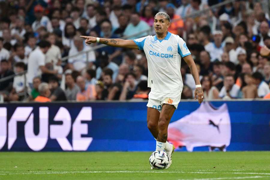 Facundo Medina en amical début-août.