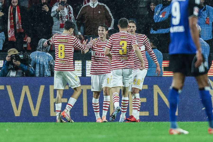 Gol i asysta Jakuba Kamińskiego, jego Koln rozbija u siebie Hamburger SV Gol i asysta Jakuba Kamińskiego, jego Koln rozbija u siebie Hamburger SV